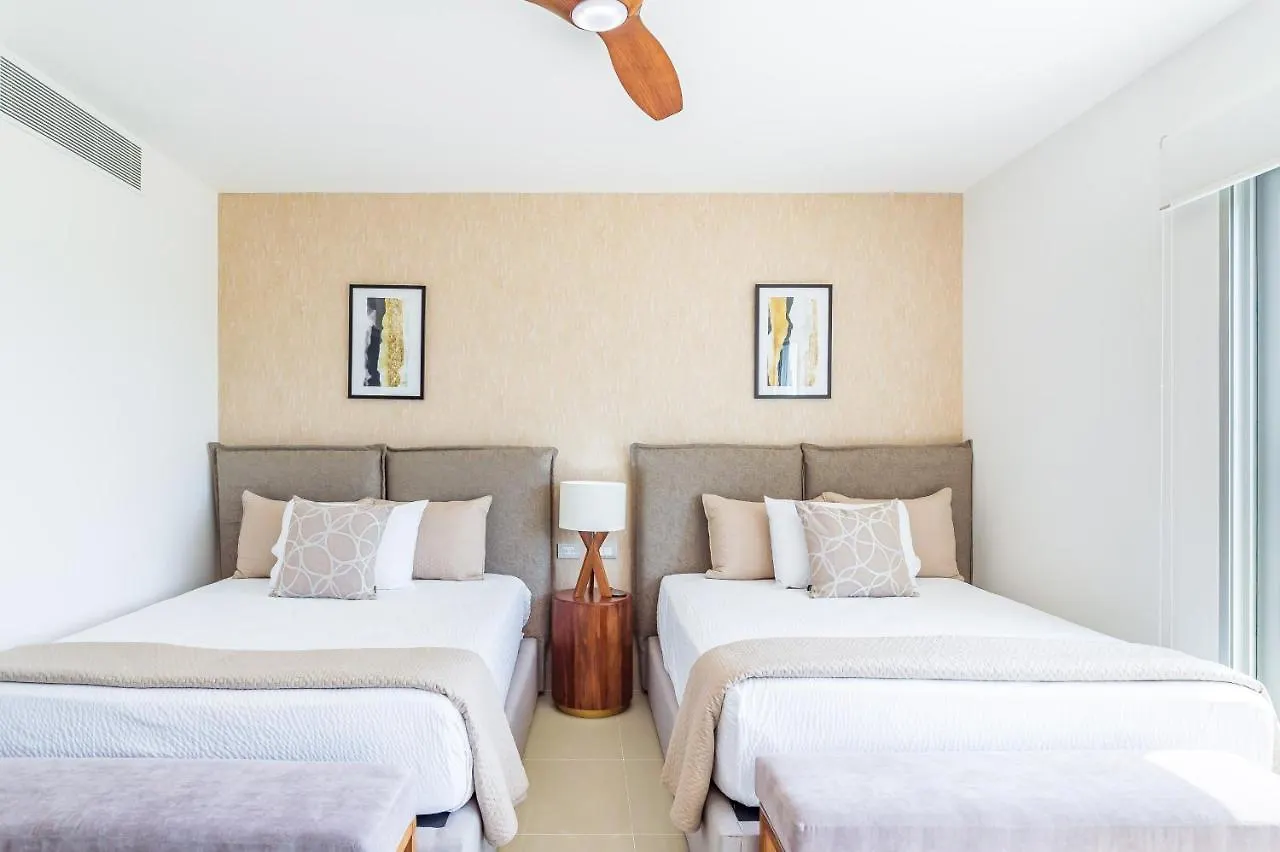 Casa Cielo Ocean View Penthouse Condo Playa del Carmen Mexiko